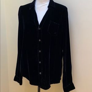 CP Shades V-neck velvet button down